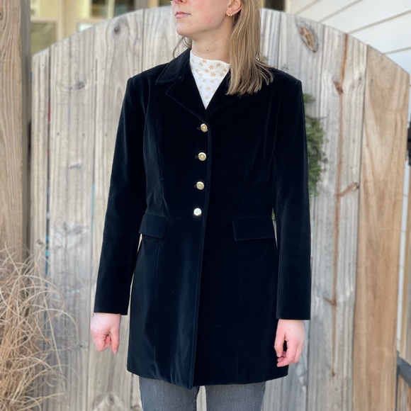 St John velvet jacket - Picture 3 of 5